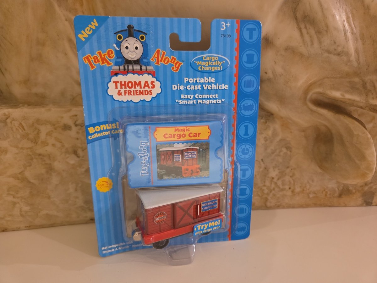New MAGIC CARGO CAR Take Along Thomas & Friends - Diecast 