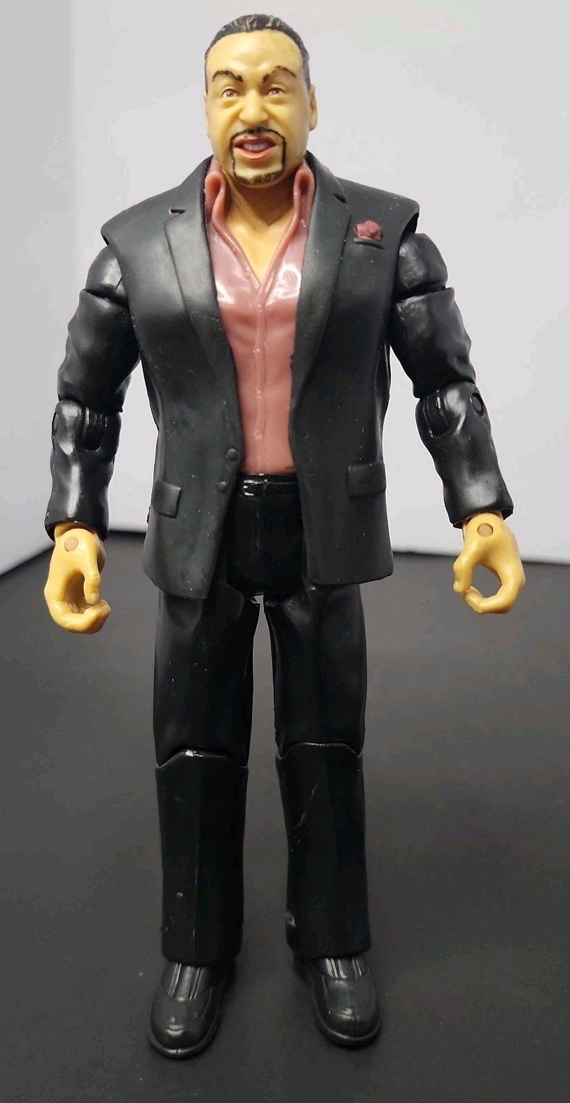 WWE Armando Alejandro Estrada Action Figure Jakks Pacific 2004