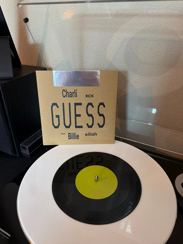 Charli XCX / Billie Eilish - Guess (RSD)