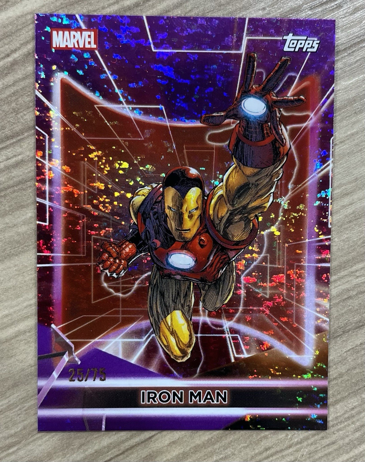 Topps Marvel Neon 2026 Iron Man Purple /75