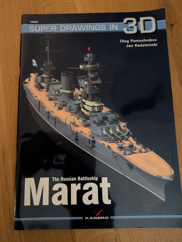 Revue Kagero sur cuirassé Marat
