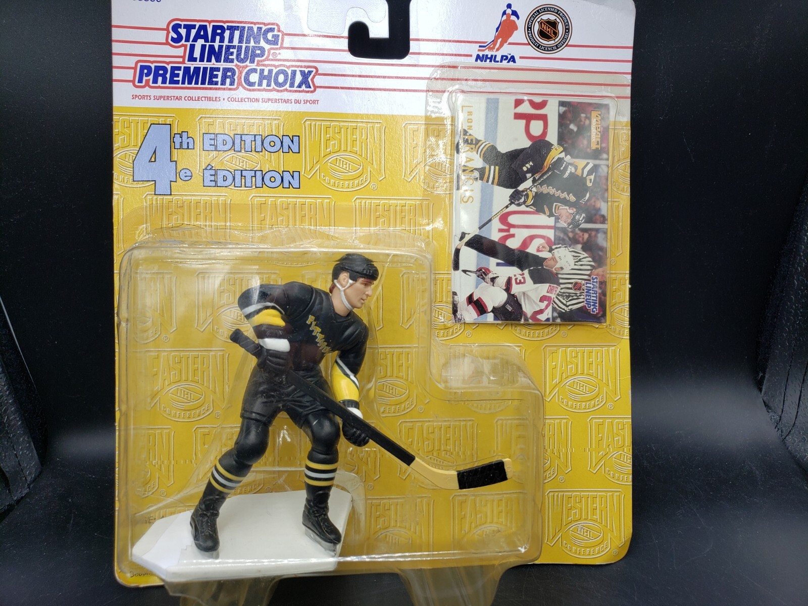 1996 Ron Francis Starting Lineup Premier Choix 4th Edition NHL Figure New Box