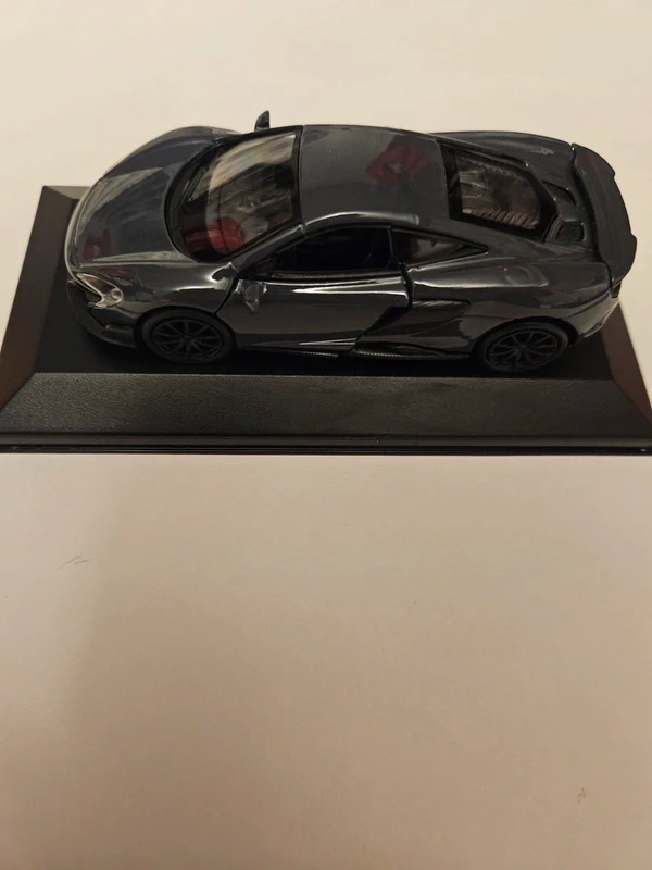 Miniature voiture