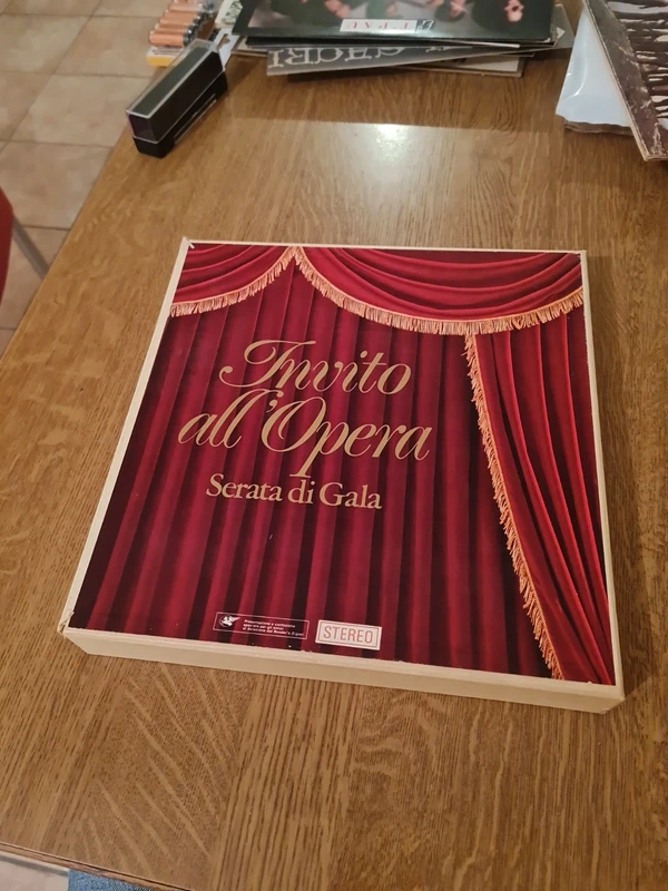 Invito all'opera serata di gala cofanetto