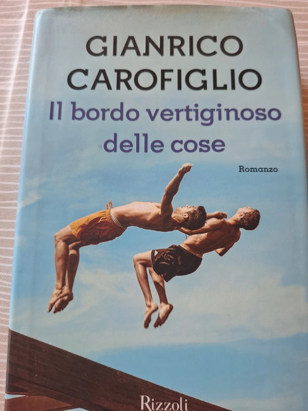Il bordo vertiginoso delle cose