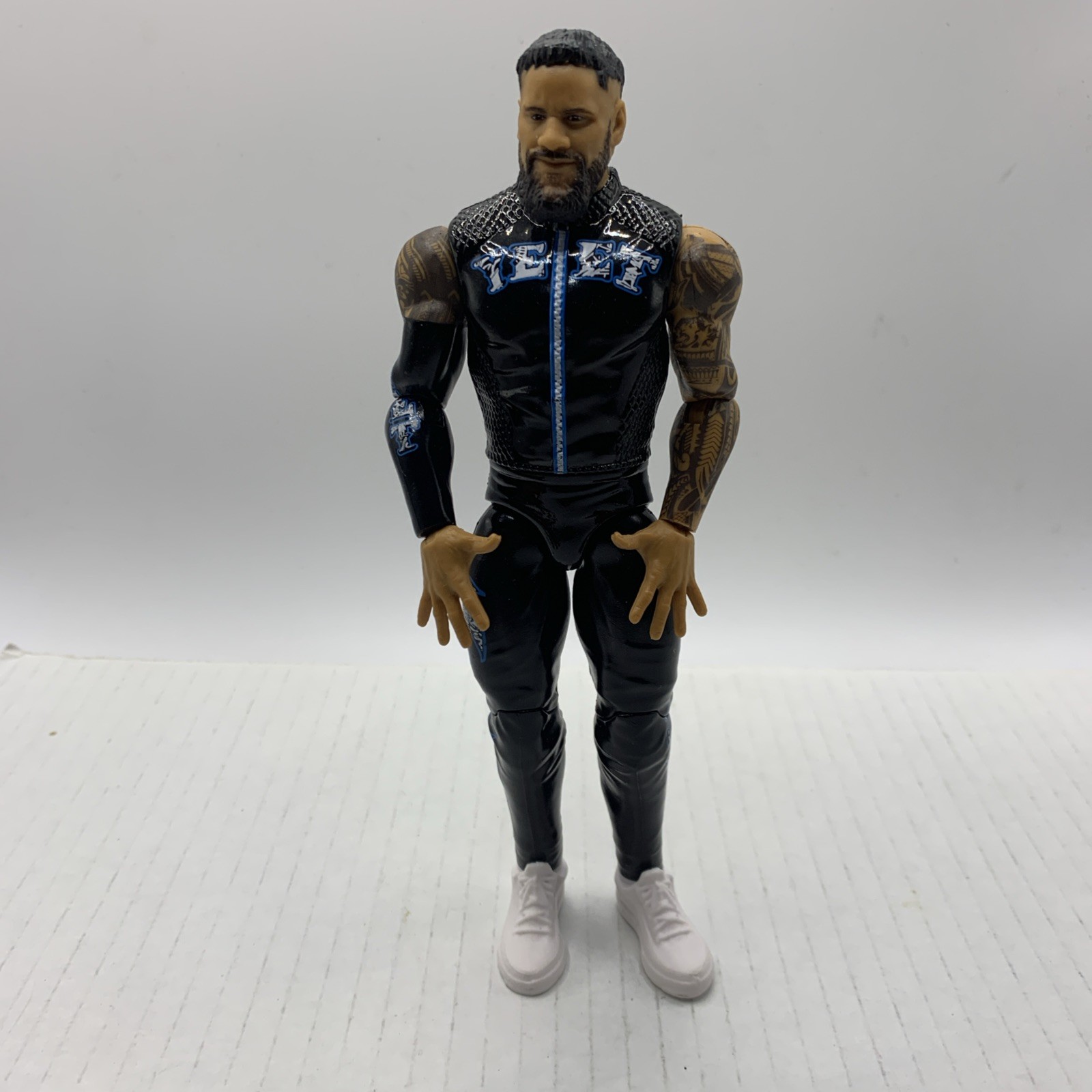 WWE Mattel Main Event Series 157 Jey Uso Wrestling Figure Yeet 6,5” MoreIn Store