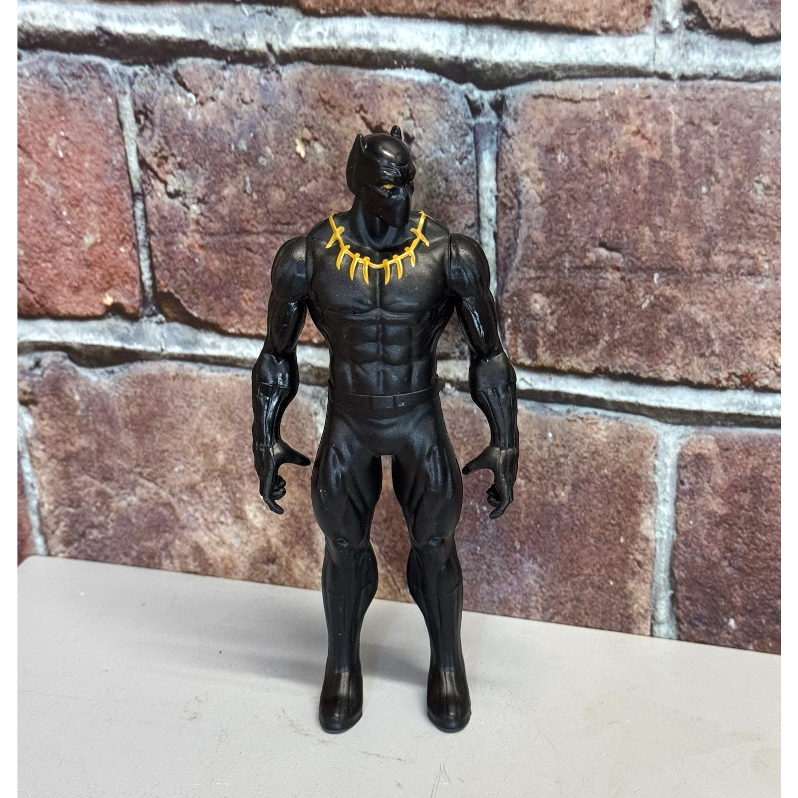 2015 Marvel Hasbro Black Panther Basic Action Figure 6" Vietnam Gold details