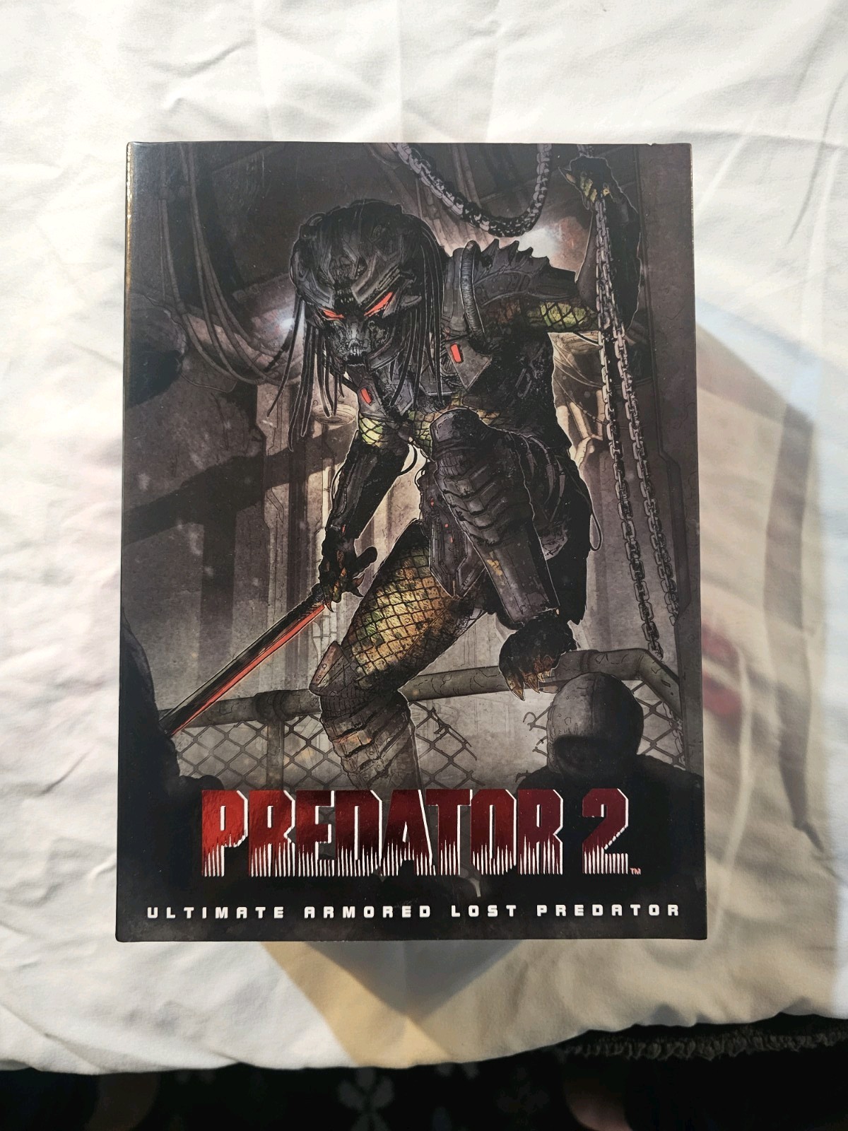 Nuova figura NECA Predator 2 Ultimate Armored Lost Predator con spada, disco, mani 