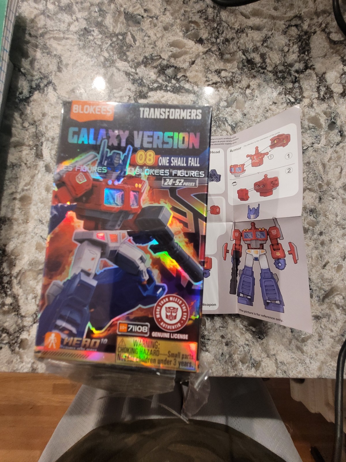 Blokes Transformers Galaxy versione 8 Optimus Prime Model kit figure assemblaggio