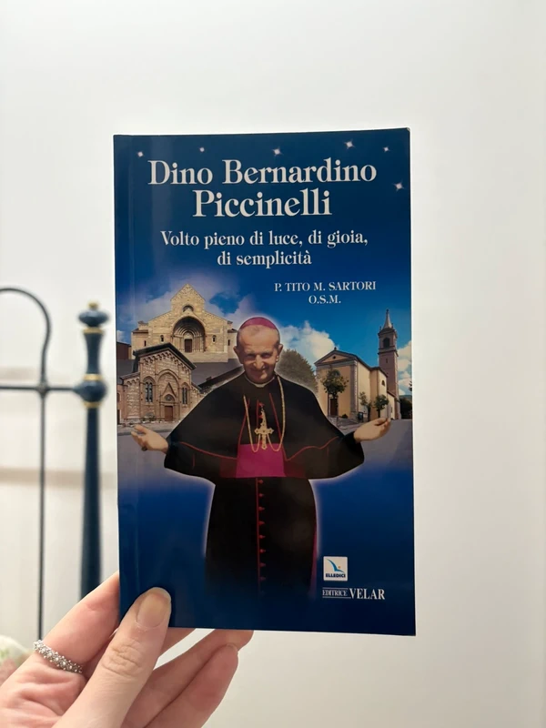 Libro Volto pieno di luce, di gioia, di semplicità