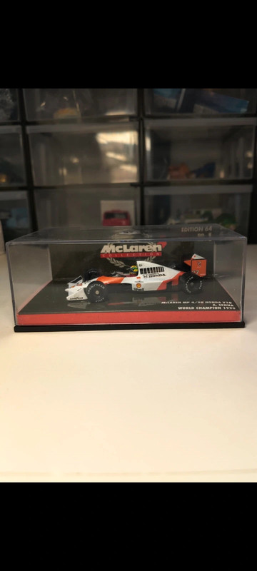 McLaren Senna