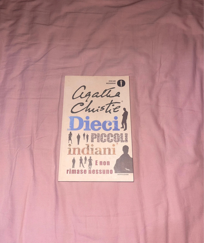 Libro - Dieci piccoli indiani e non rimase nessuno
