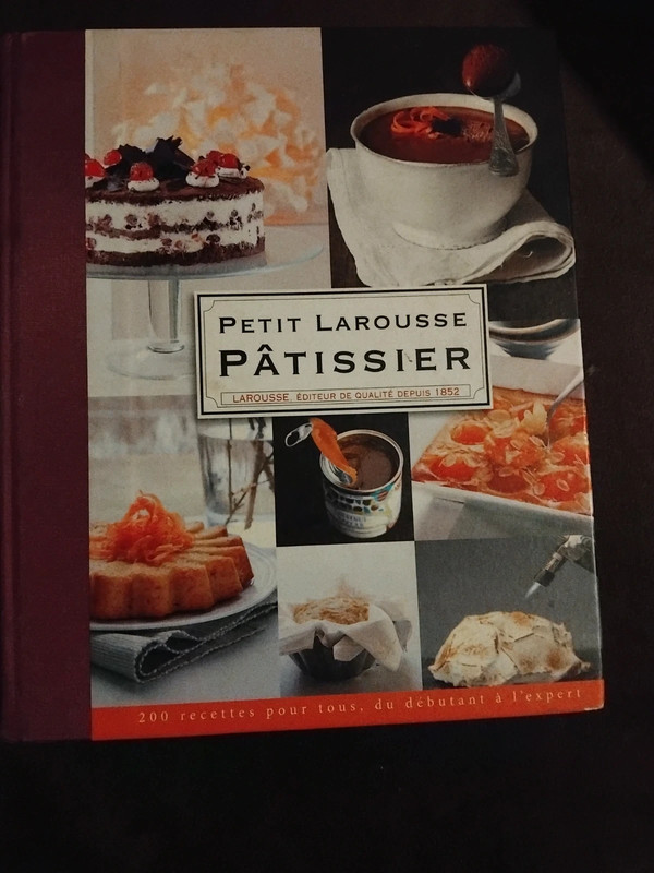 Livre de pâtisserie