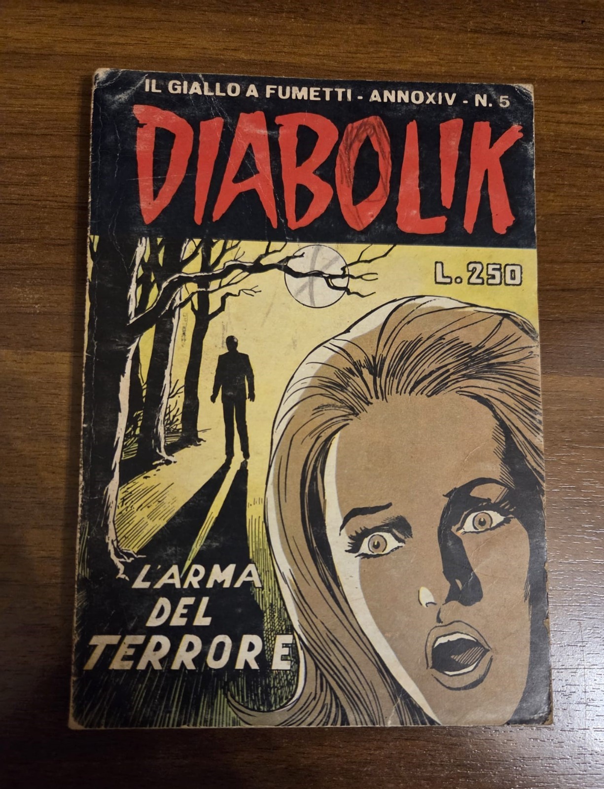 Diabolik Anno XIV n.5 - L'arma del terrore