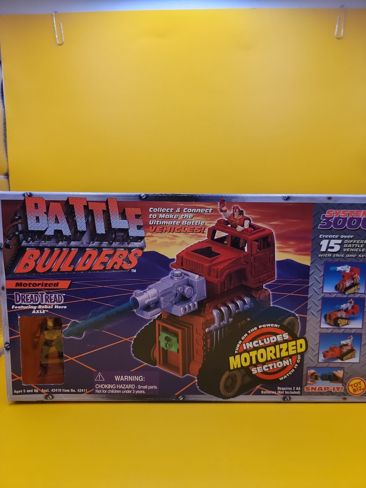 Toybiz Battle Builders Dread Tread Veicolo con Assale Figura
