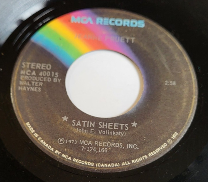 Jeanne Pruett – Satin Sheets / Sweet Sweetheart 45 RPM Record 7"