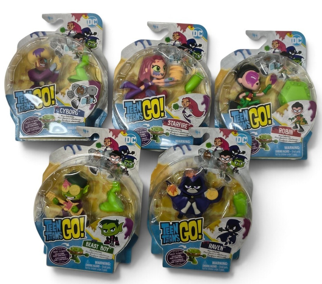 Teen Titans Go! Set 5 action figure Starfire Beast Boy Robin Cyborg Raven