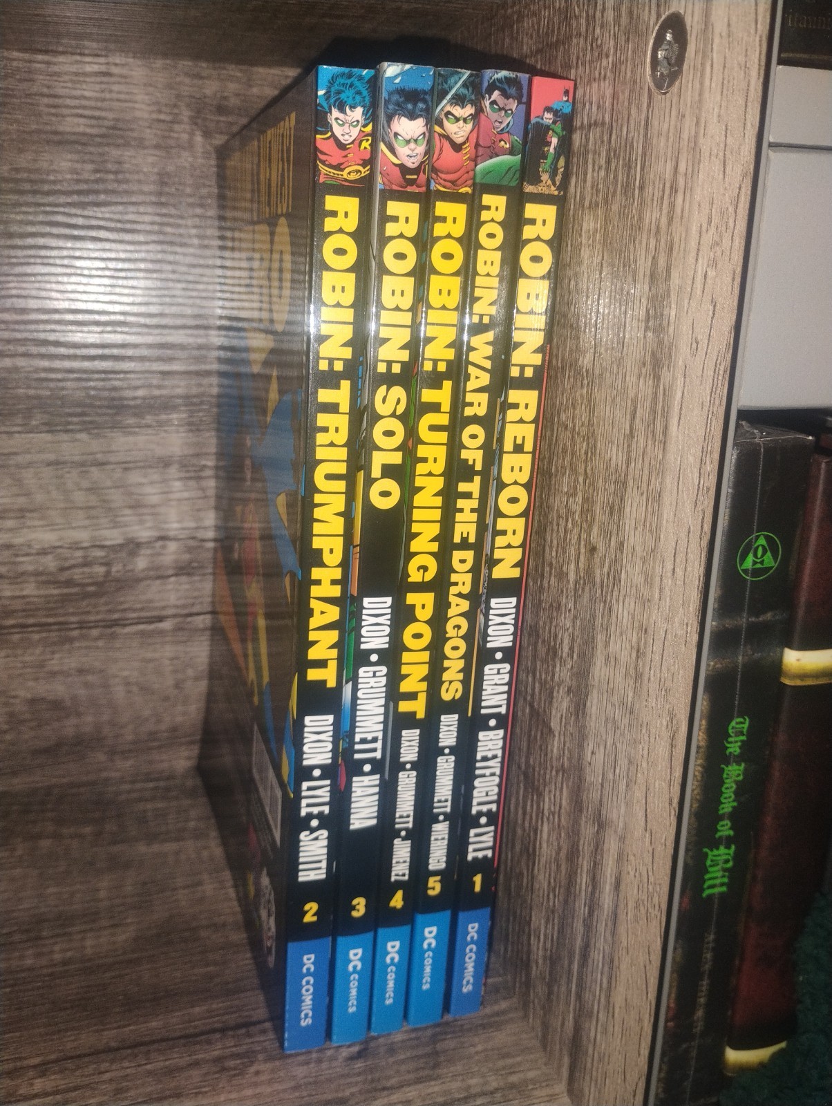 Robin DC Deluxe TPB Set Chuck Dixon