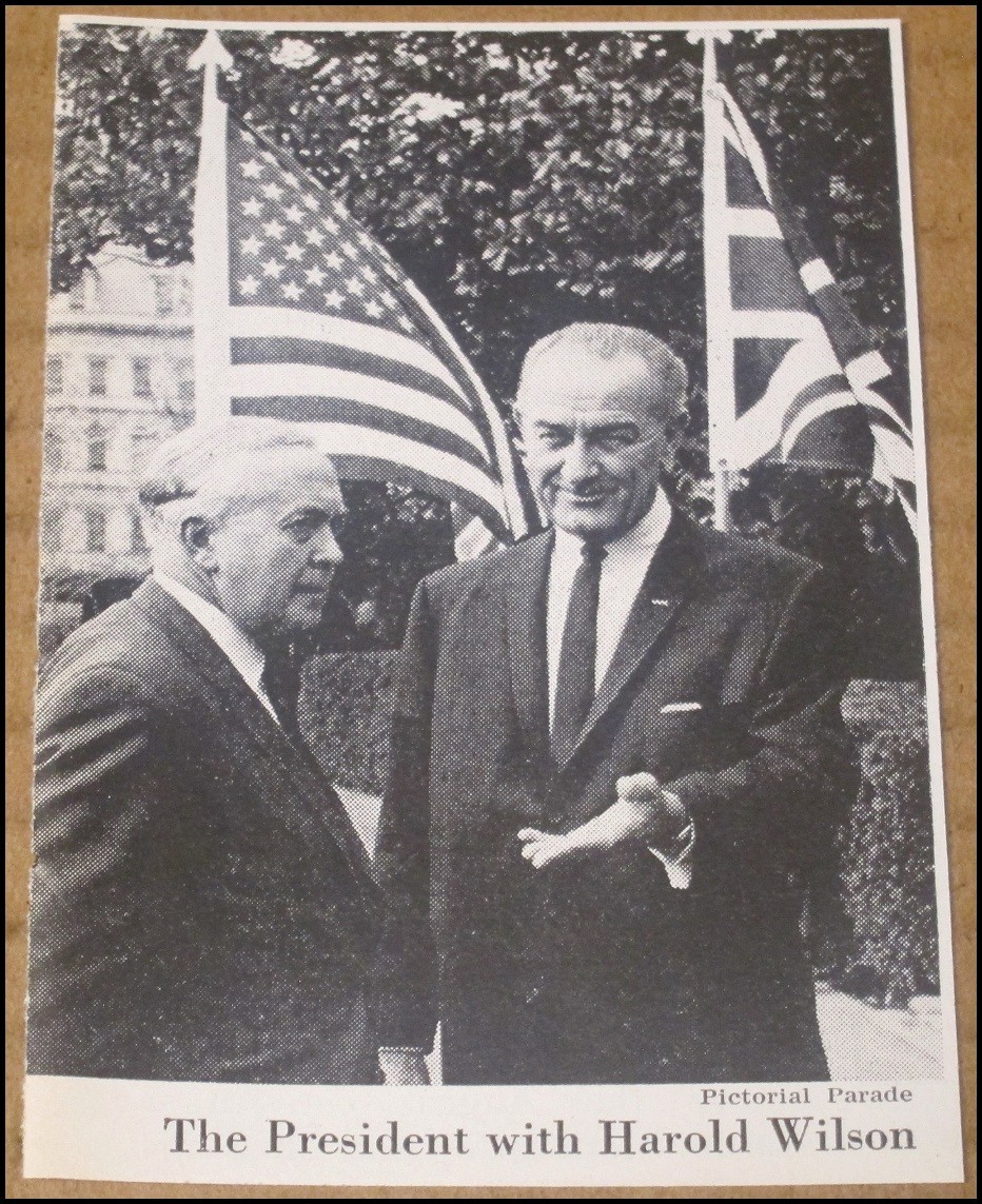 1968 Lyndon Johnson & Harold Wilson Newsweek Clipping Photo 2.5"x3.75" LBJ VTG
