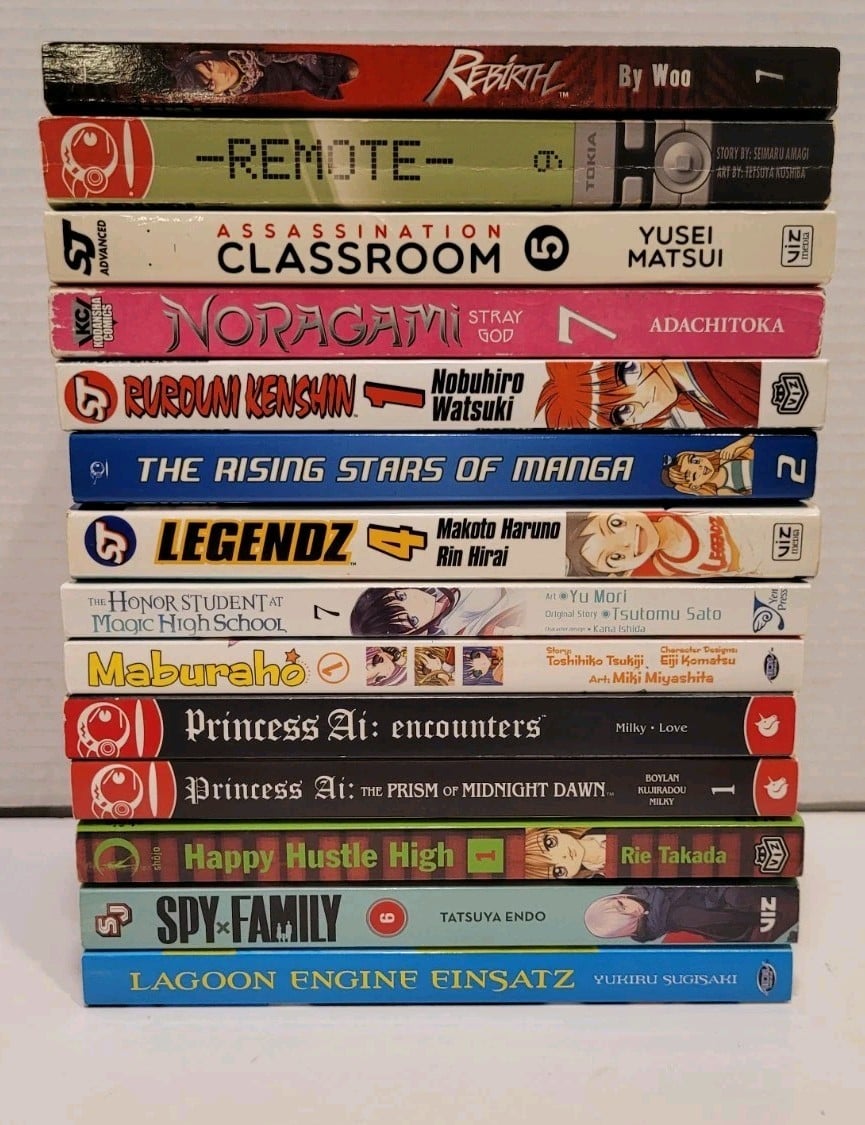 Lotto 14 manga brossura graphic novel assortiti titoli/volumi inglesi ottime condizioni