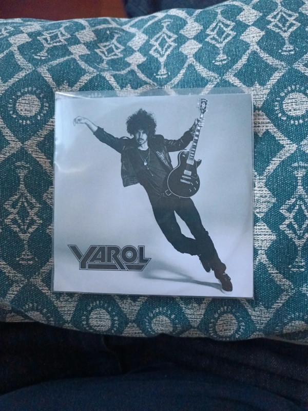 Yarol Poupaud - sale cd promo rare Johnny Hallyday Jupiter bokondji