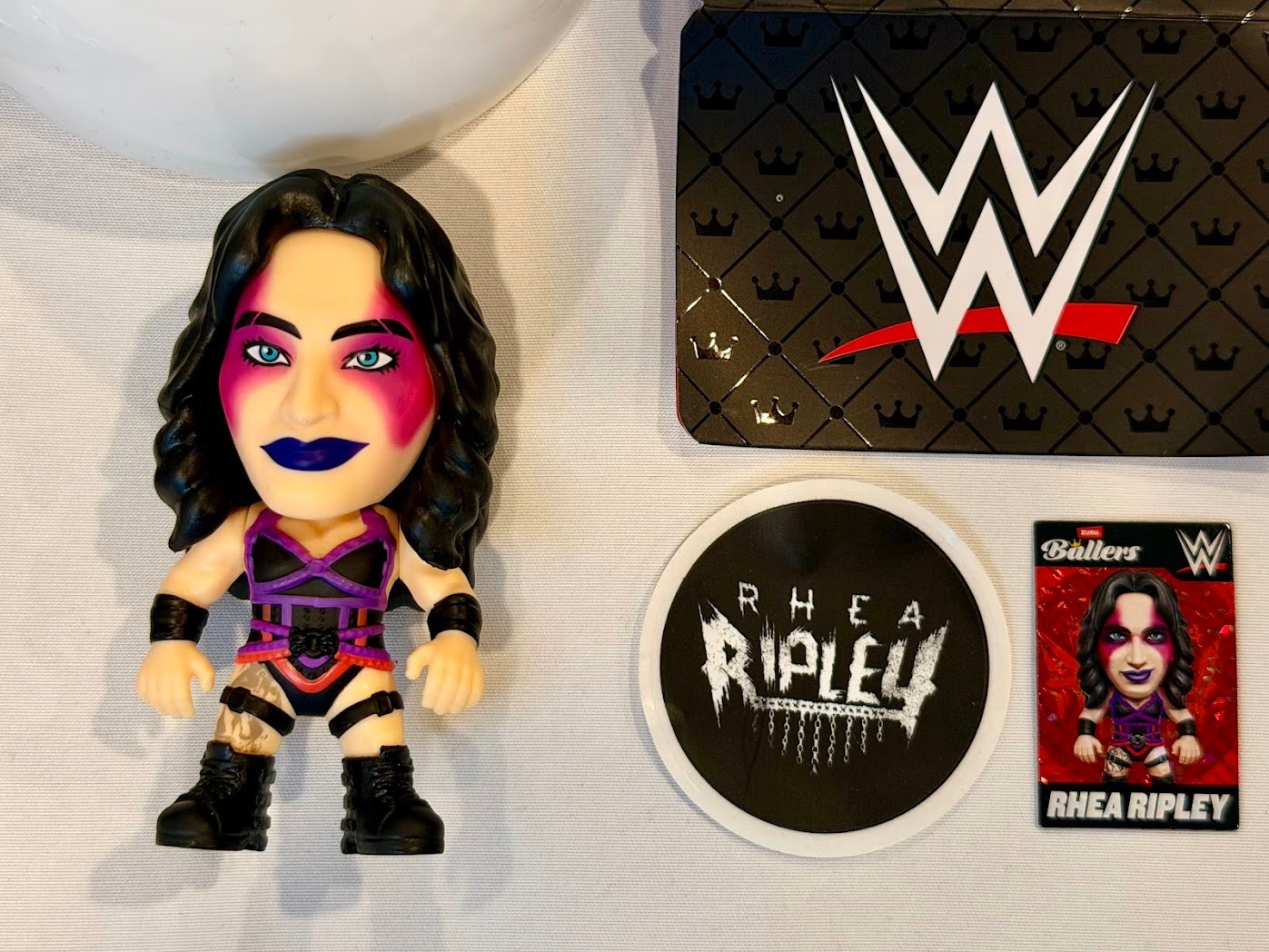 Figurina Rhea Ripley WWE Ballers di ZURU - Spedizione gratuita!