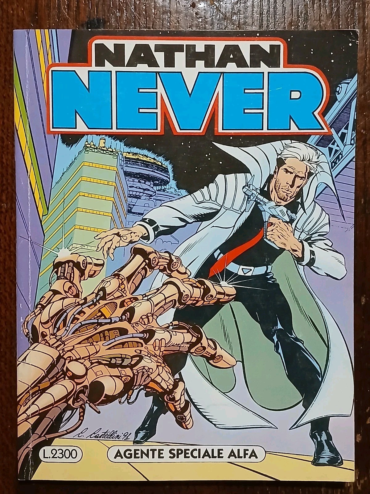 Nathan Never - lotto 30 volumi nn. 1, 7, 17, 35-47, 49-51, 54-60, 69-71, 77, 111