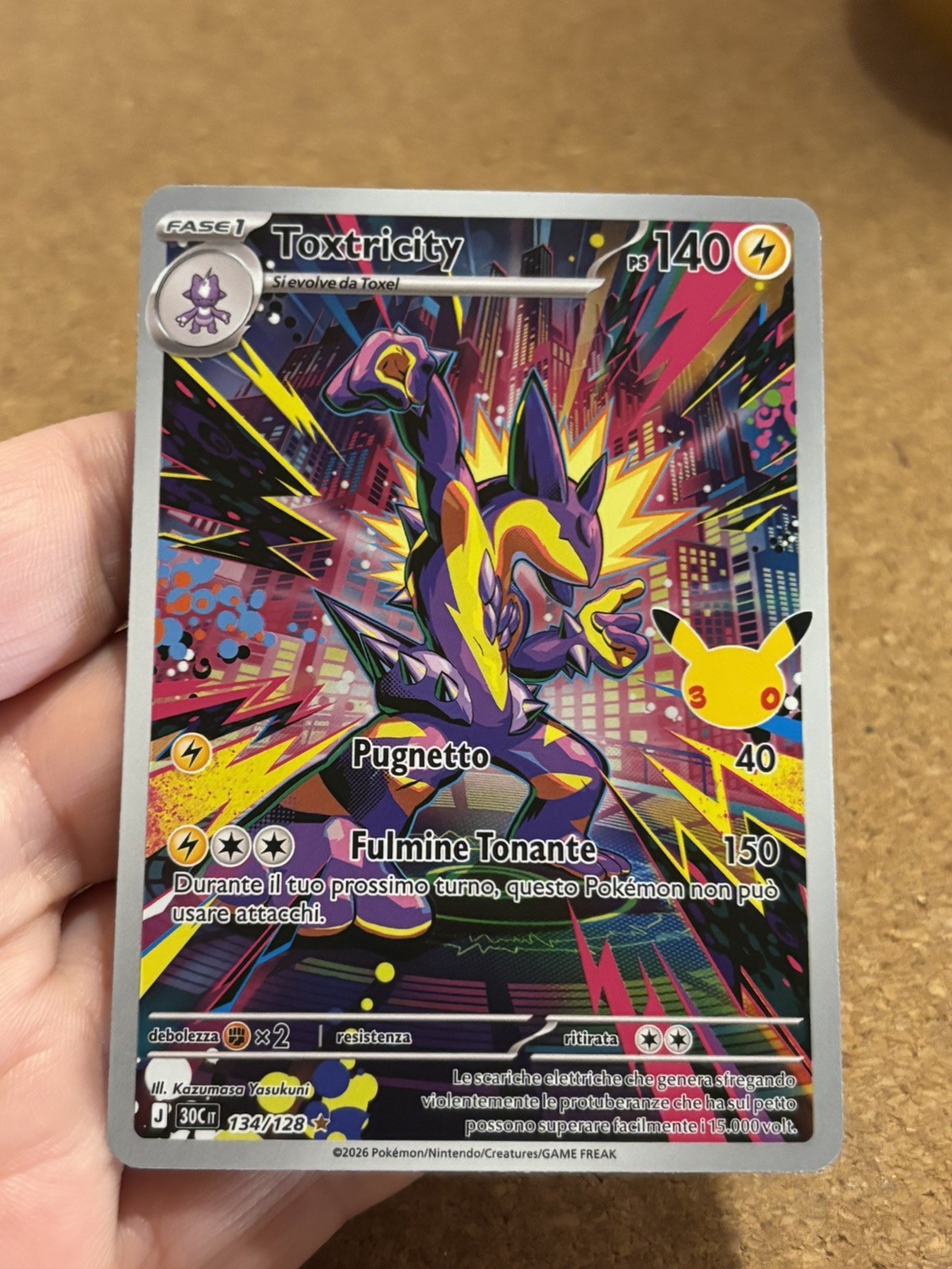 Toxtricity 134/128 Rara Full Art 30 Anniversario Carta Pokemon Ita Near Mint