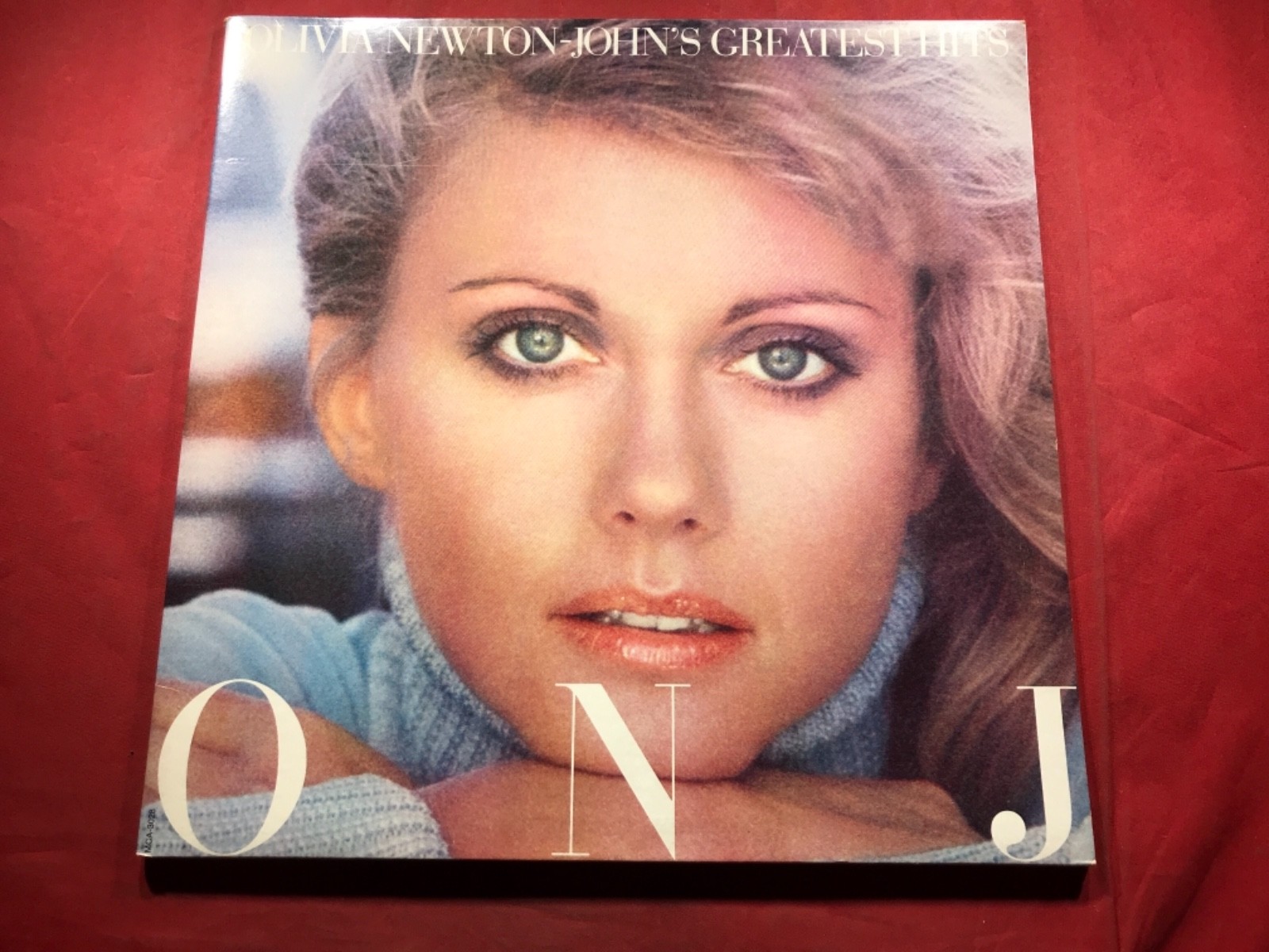 R1-71 OLIVIA NEWTON-JOHN Greatest Hits - ONJ - 1977 - MCA-3028 - RECORD - POP