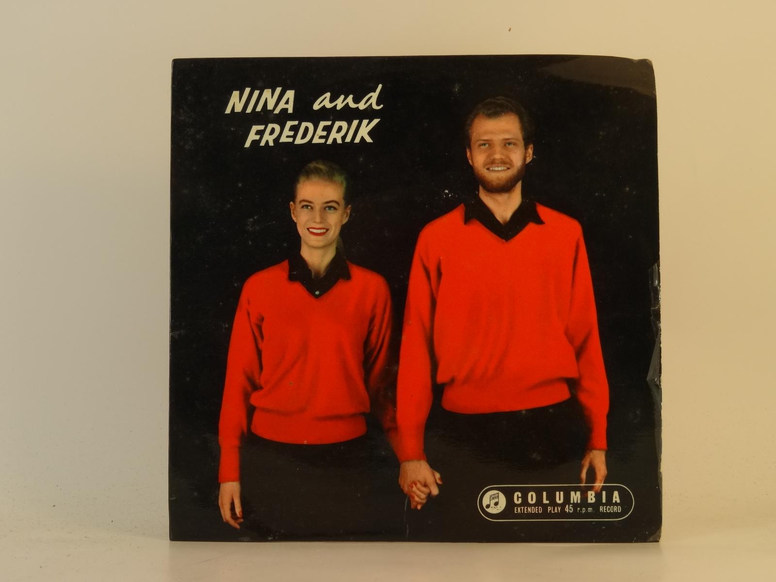 NINA AND FREDERIK I WOULD AMOR HER (55) 4 Track 7" Single plus Picture Sleeve CO