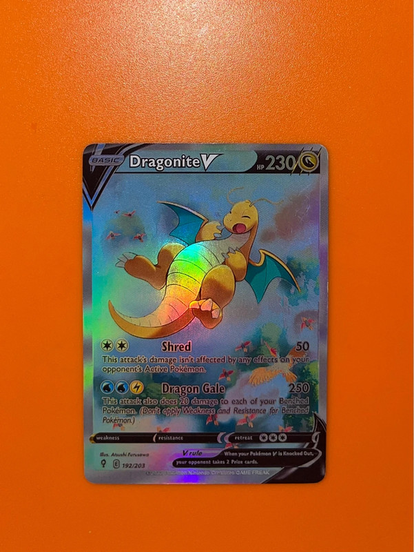 Carta Pokemon Dragonite V