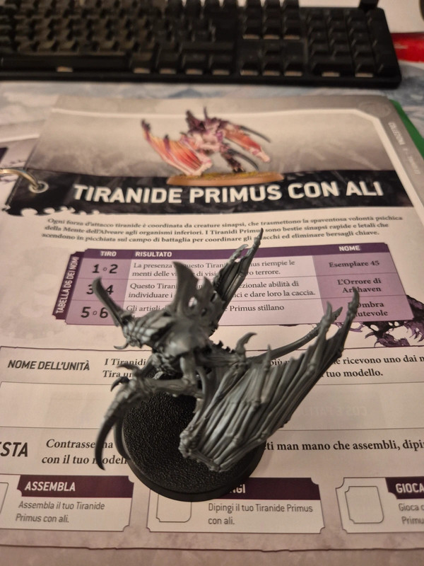 Tiranide primus con ali