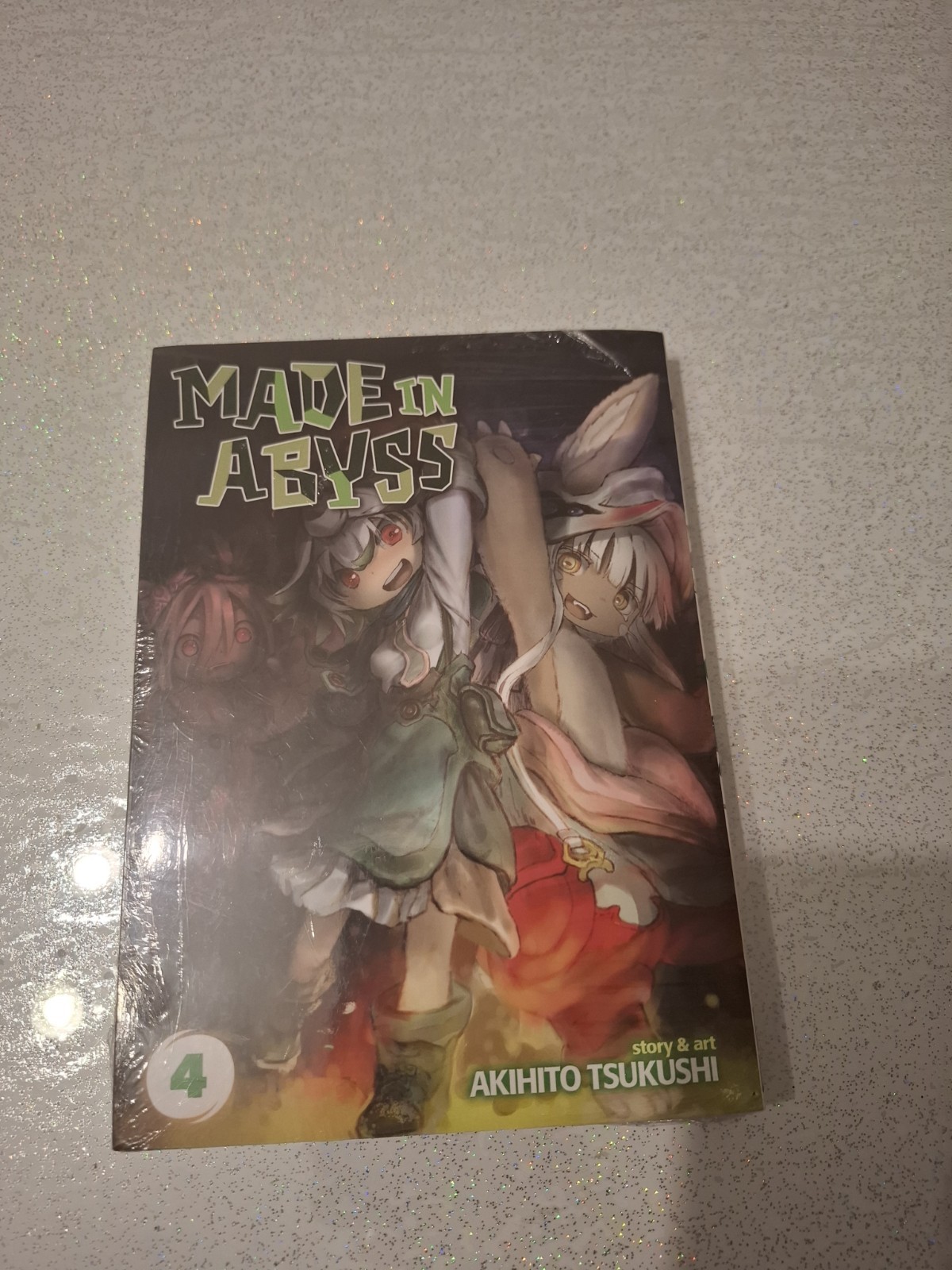 Made in Abyss Vol 4 Manga Akihito Tsukushi Seven Seas  