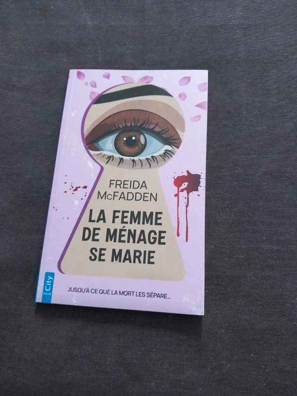la femme de ménage se marie