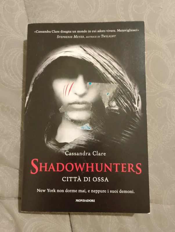 Cassandra Clare • Shadowhunters città di ossa