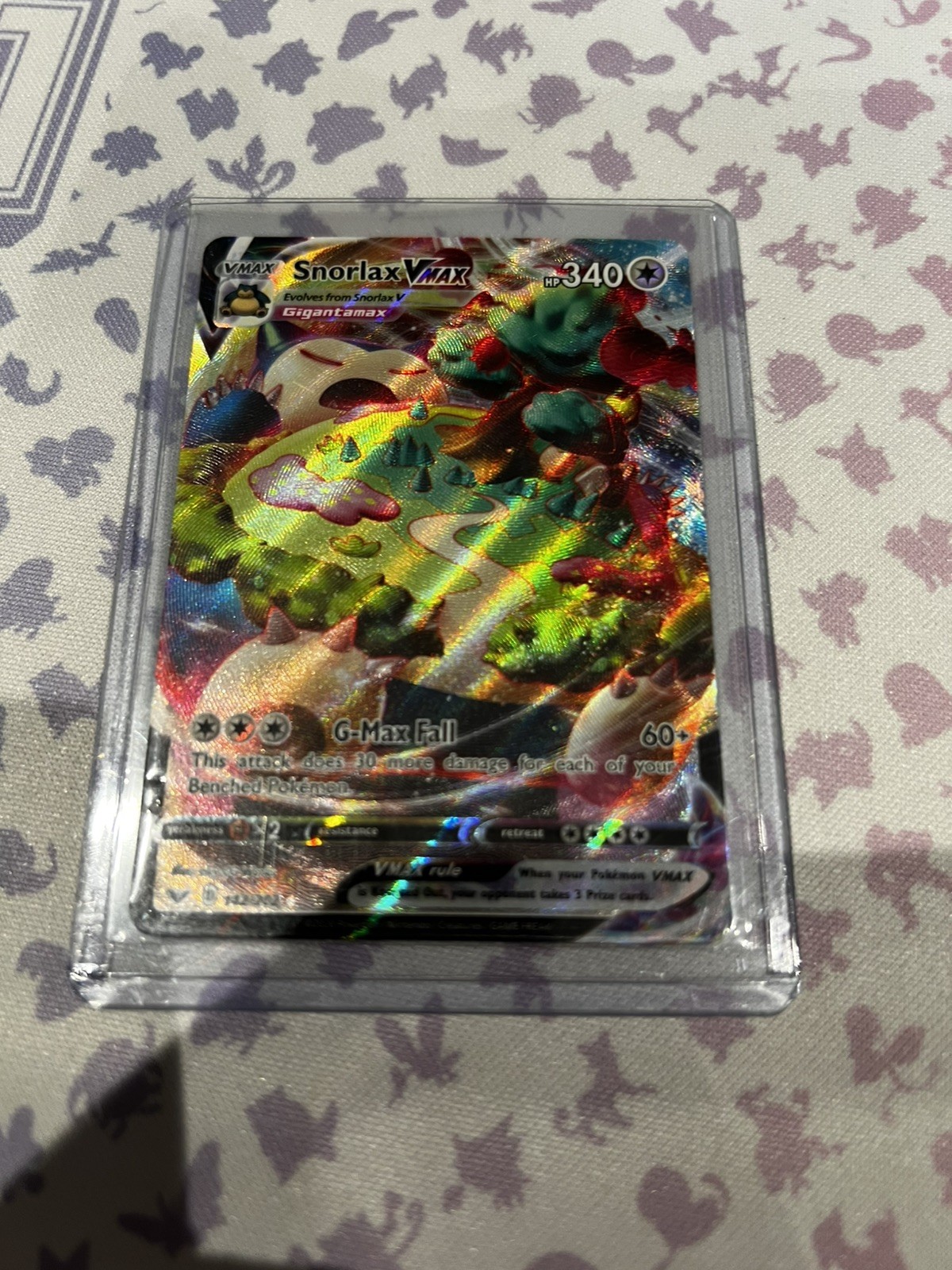 Pokemon Snorlax VMAX TCG SWSH Card 142/202 NM/M Condition