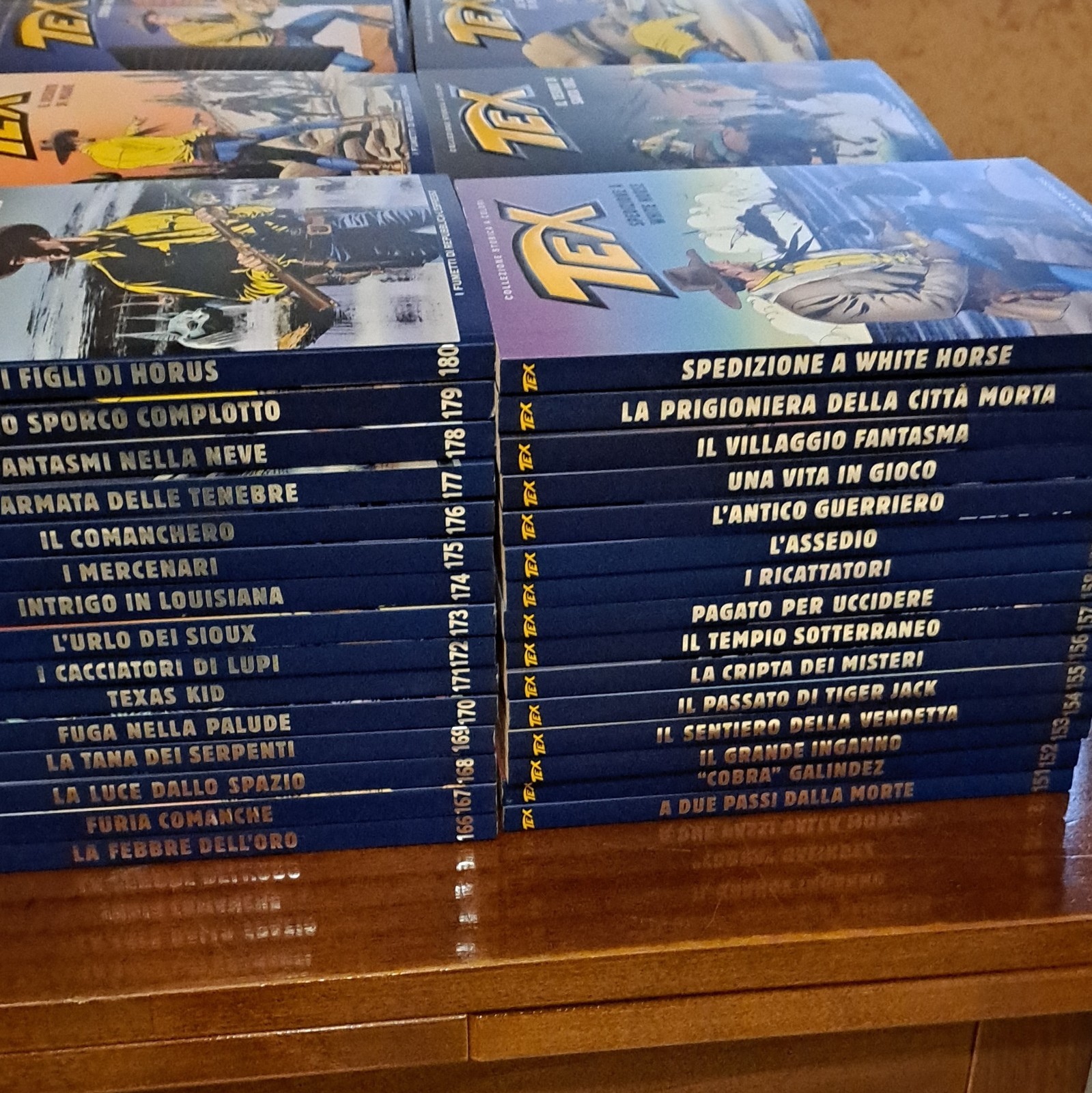 TEX  COLLEZIONE STORICA A COLORI VENDO NUMERI A SCELTA A 5,00 CADAUNO .