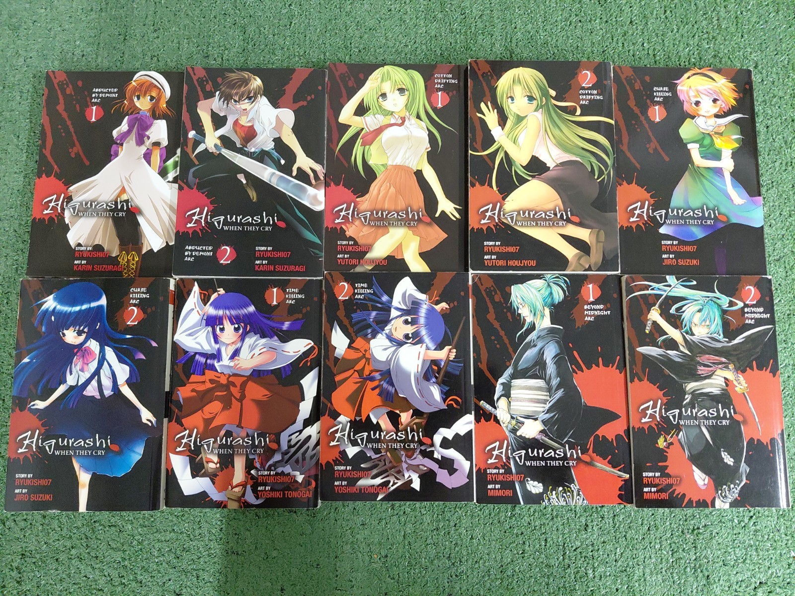 Higurashi: quando piangono manga volumi inglese 1-10