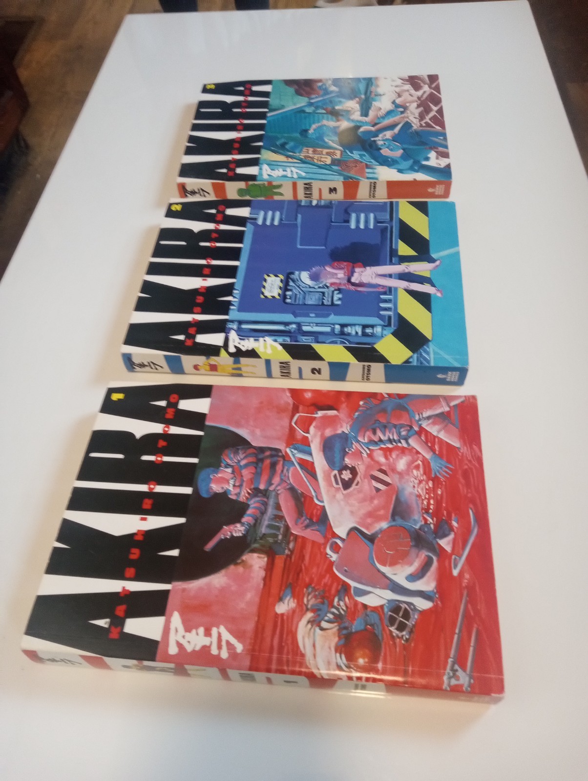 Akira: VOL. 1 2 e 3 Katsuhiro Otomo Dark Horse