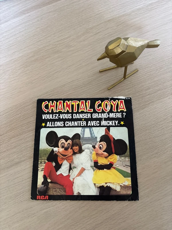 Vinyle Chantal Goya, voulez-vous danser grand-mère