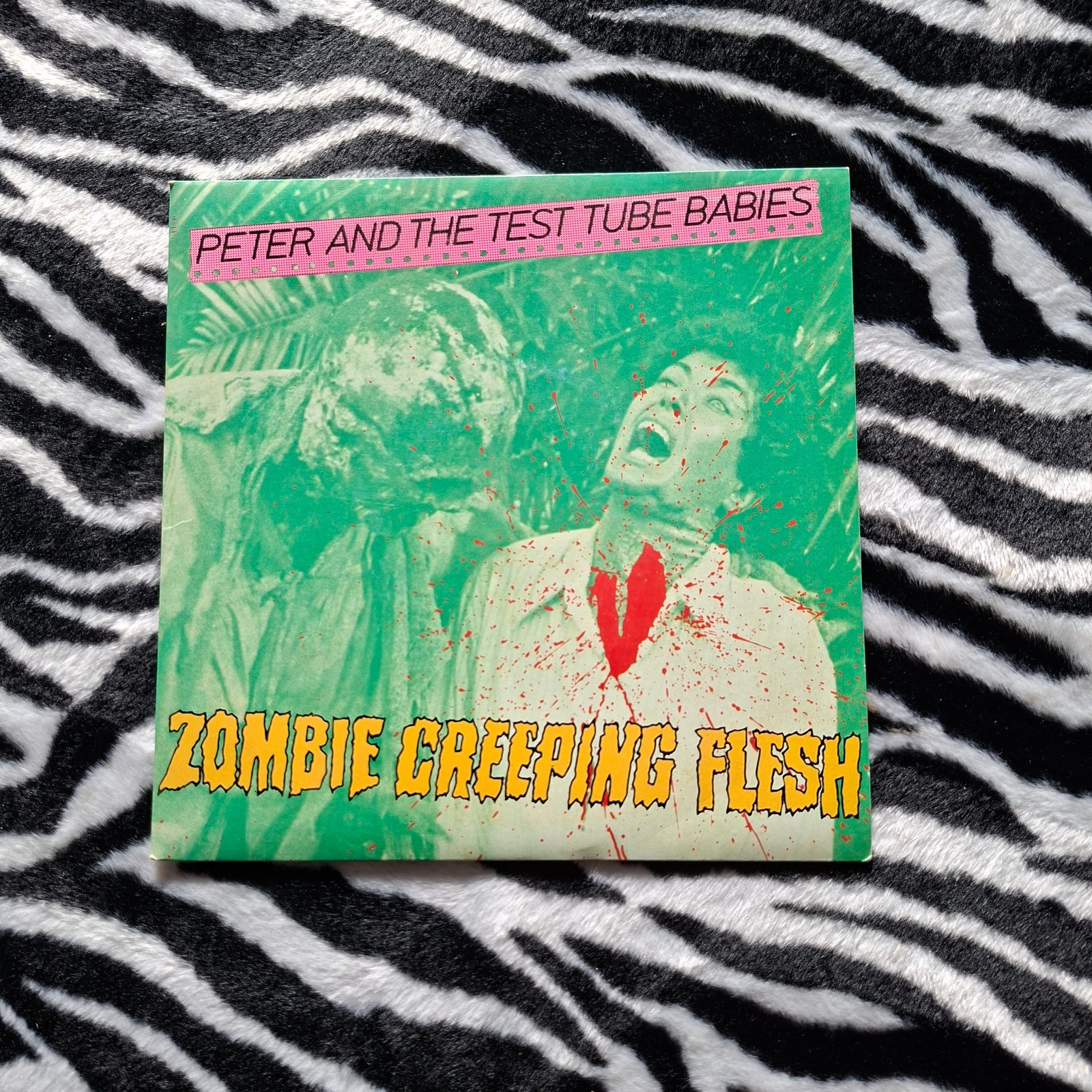 Peter And The Test Tube Babies - Zombie Creeping Flesh (Trapper) (PUNK)(7")
