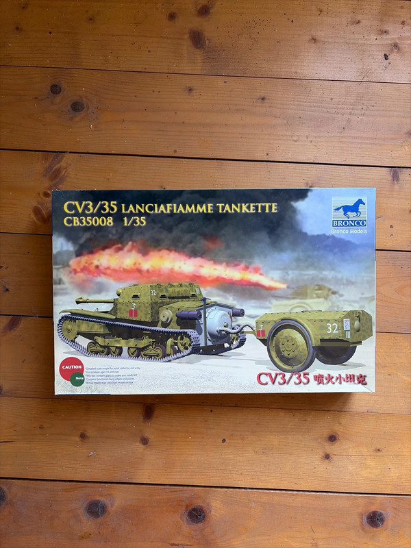 CV3/35 lanciafiamme tankette