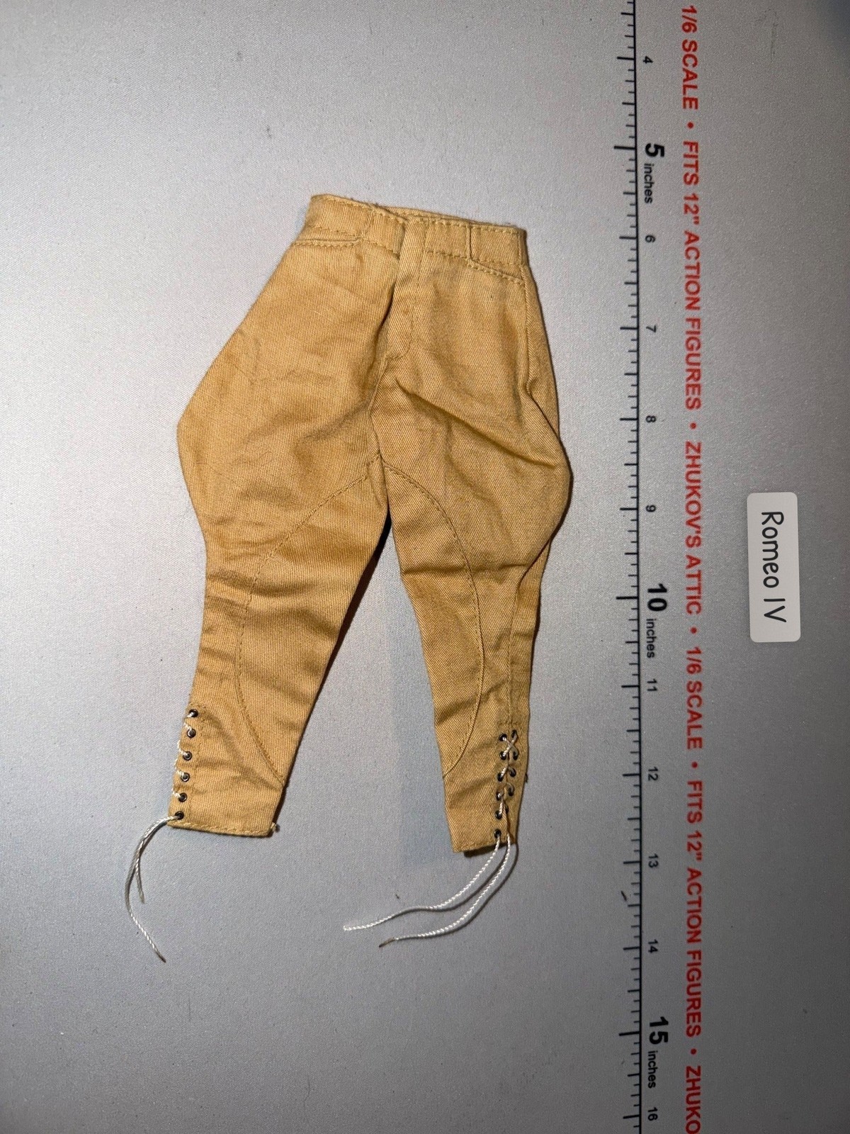 Pantaloni da equitazione scala 1/6 seconda guerra mondiale esercito britannico - DID