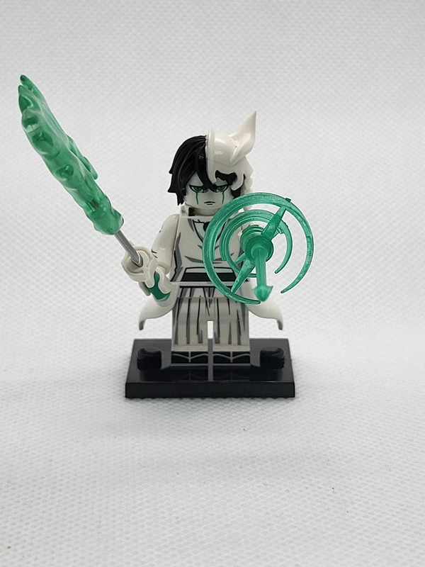 Figurine Type Lego - Bleach - Ulquiorra Cifer (Lego-style Figure - Bleach - Ulquiorra Cifer)