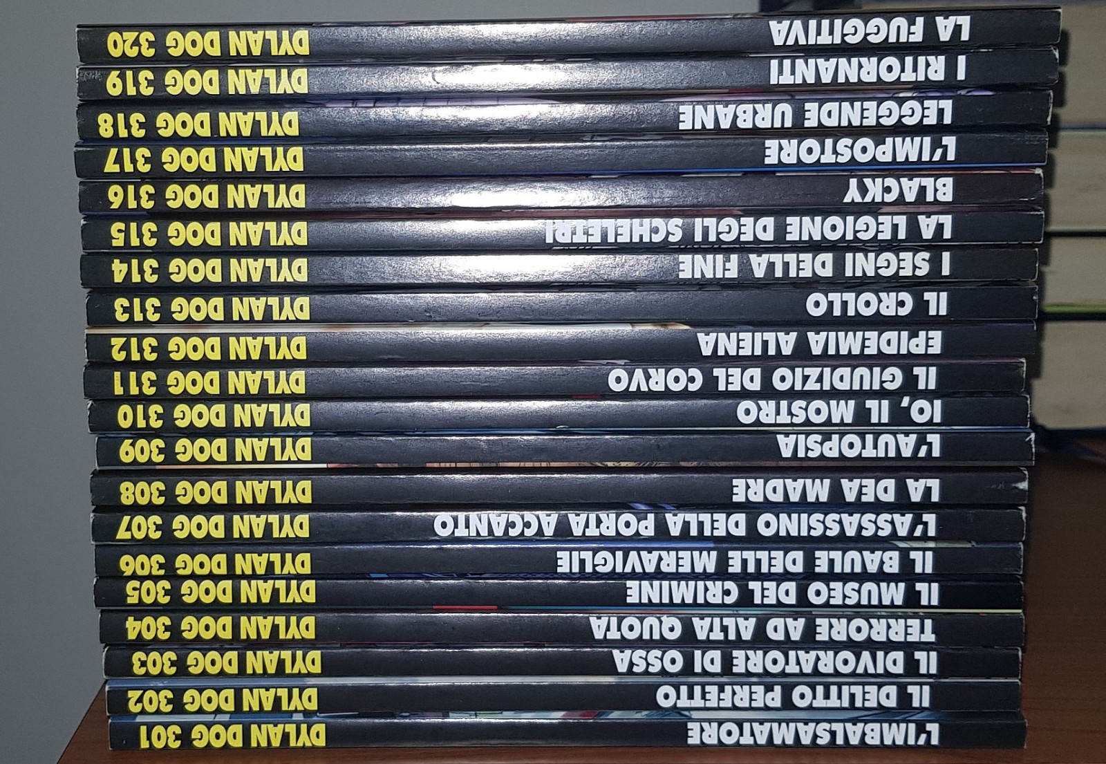 Dylan Dog  301/320 prima edizione come nuovi