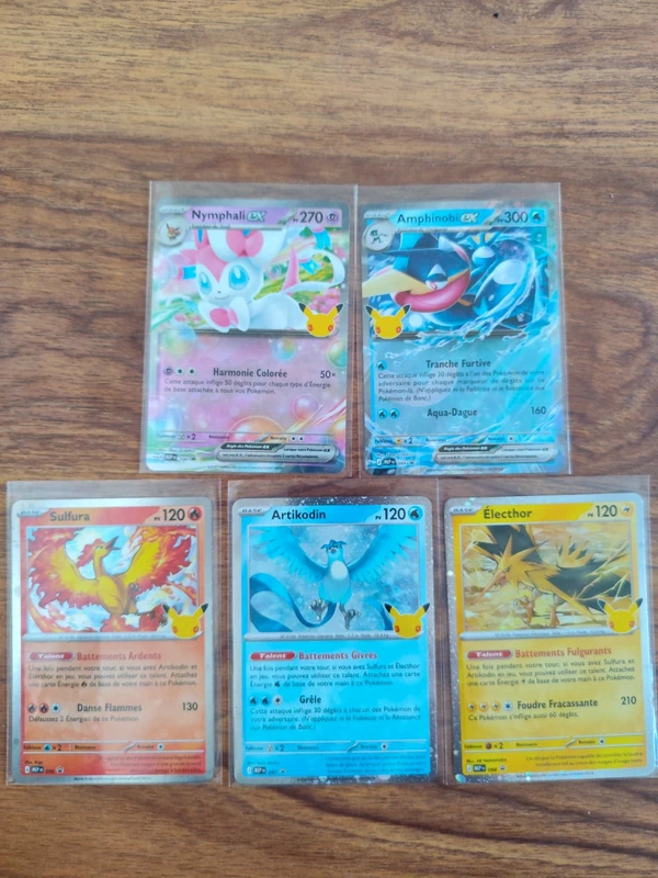 cartes 30 ans pokemon promo electhor, artikodin, sulfura, nymphalie ex et amphinobi ex