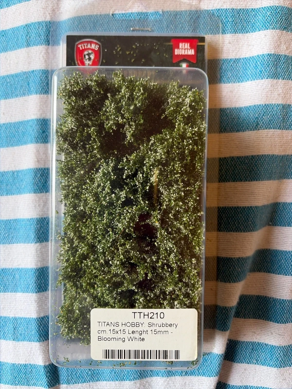Titans Hobby TTH210 Shrubbery Blooming White (15x15cm) - Nuovo