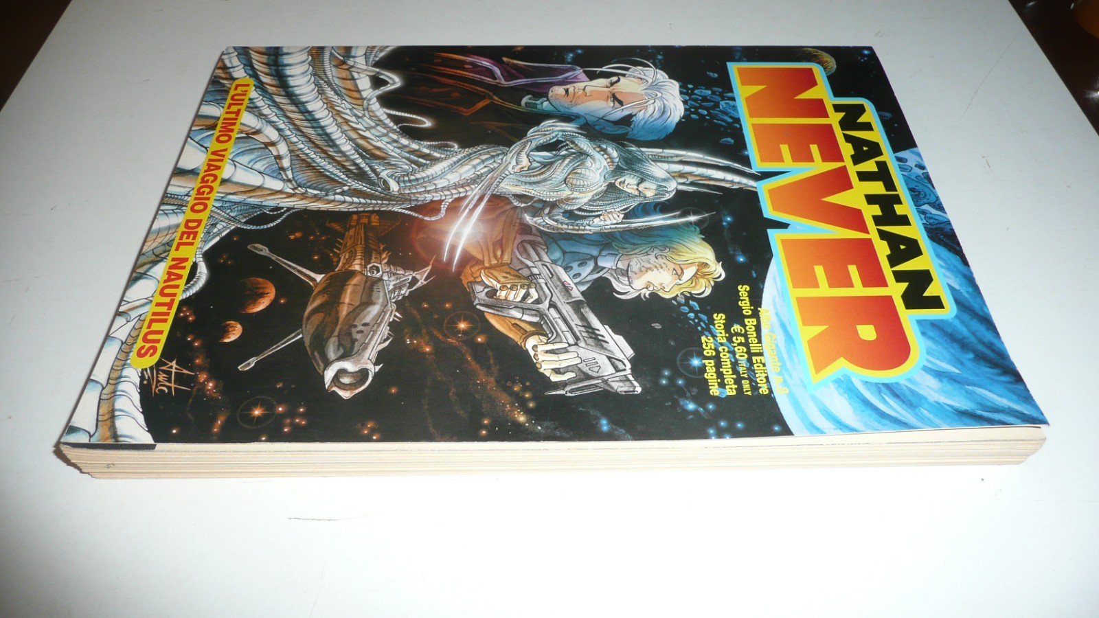 NATHAN NEVER  GIGANTE  N.8 L'ULTIMO VIAGGIO DEL NAUTILUS       OTTIMO