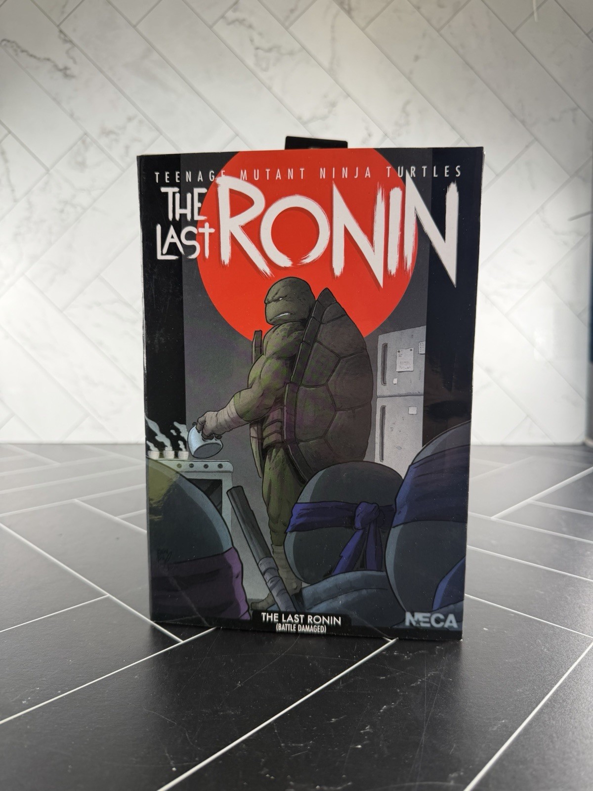 New! NECA Teenage Mutant Ninja Turtles The Last Ronin (Battle Damaged) Figure