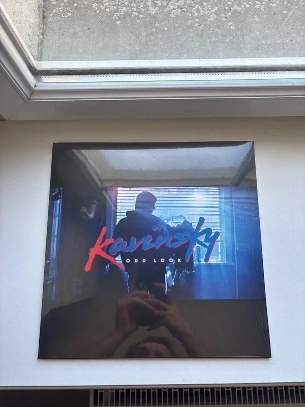 Kavinsky – Odd Look